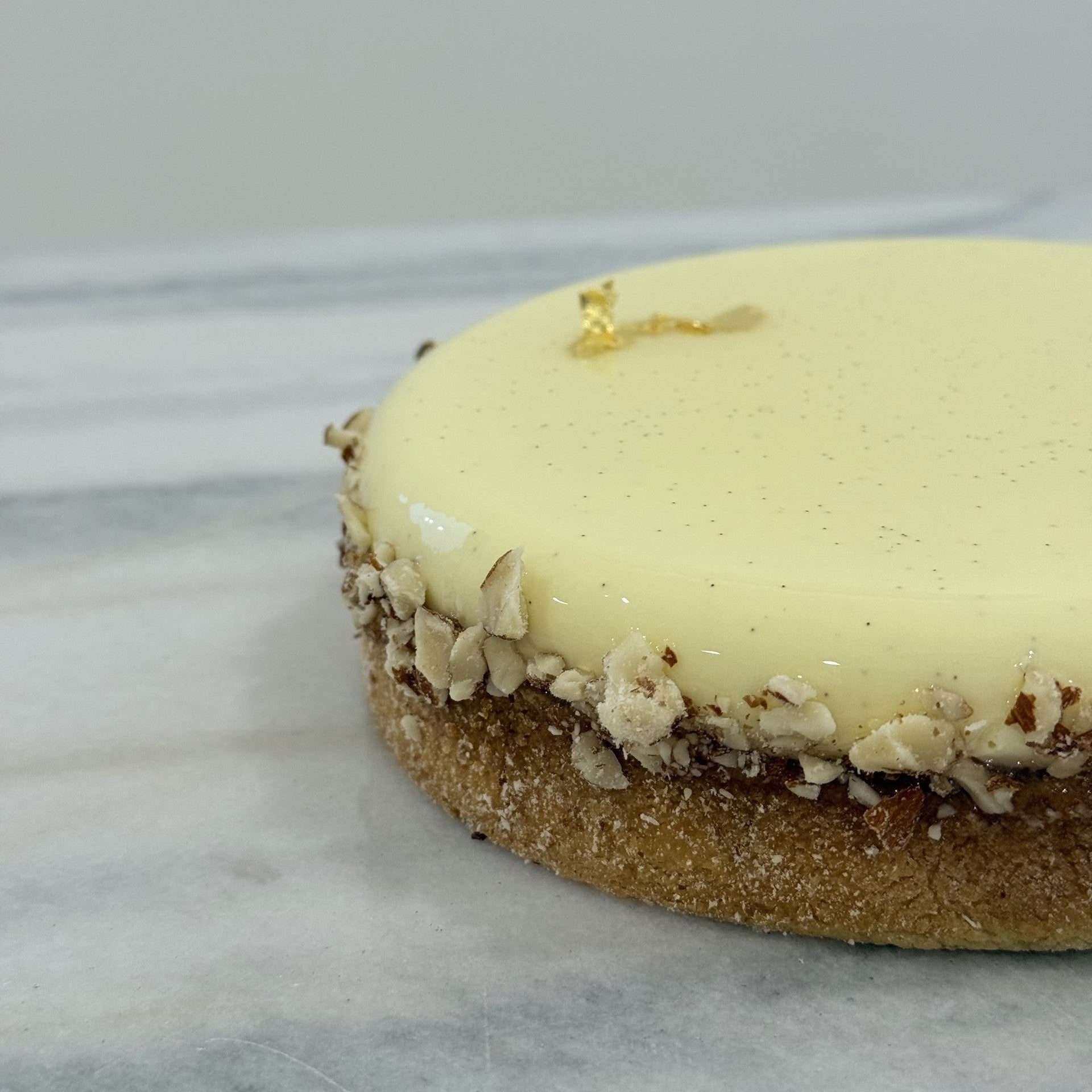 Tarte poire, vanille et amande