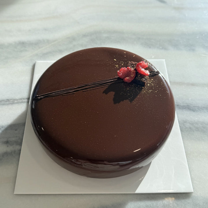 Entremet chocolat noir et framboise