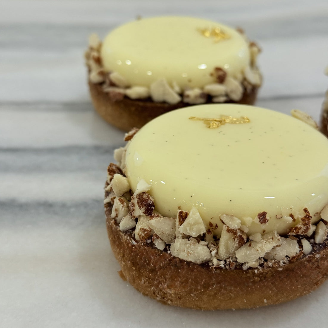 Tartelette poire, vanille et amande