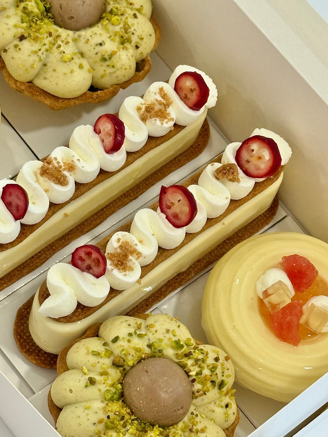 Boîte de pâtisseries